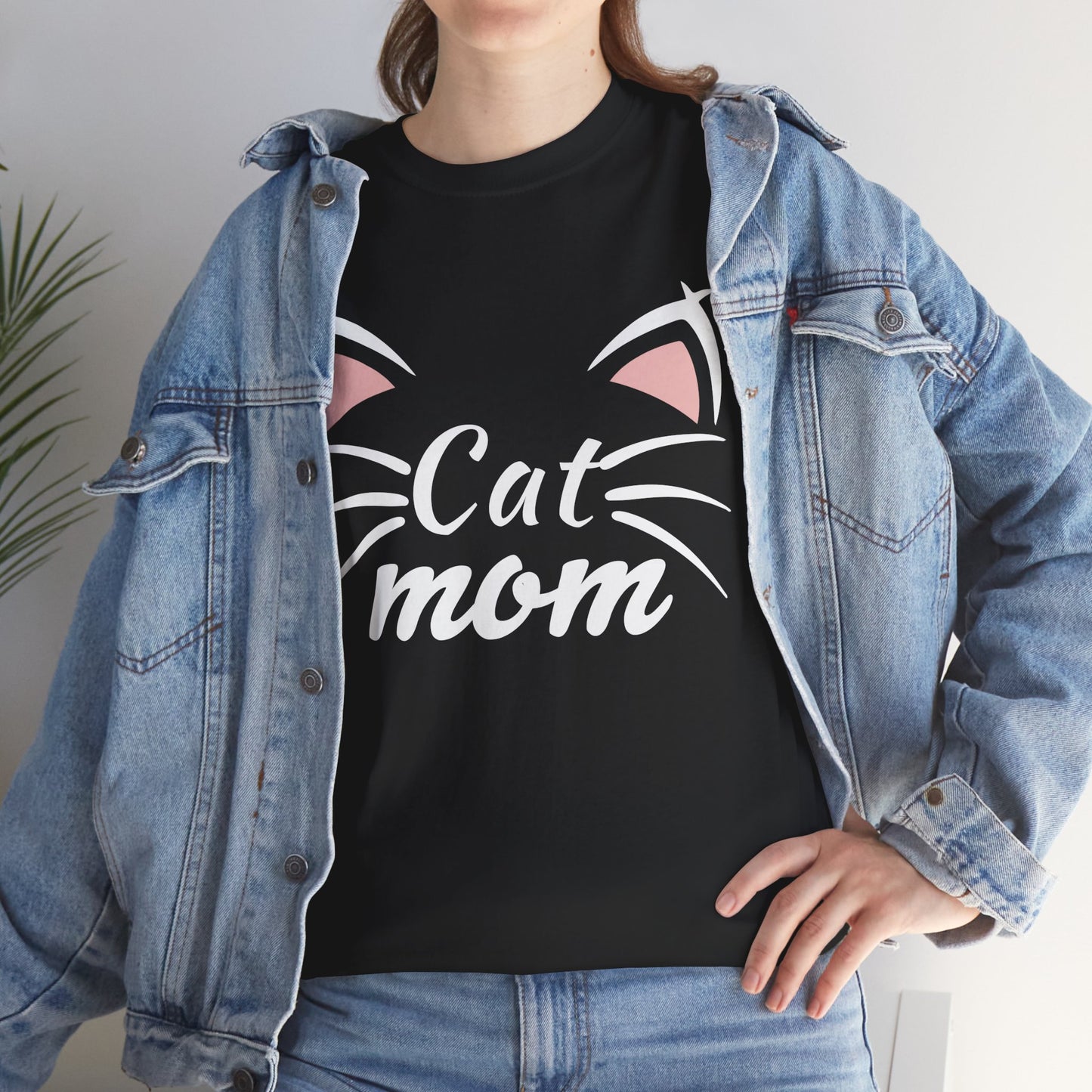 Cat Mom Shirt, Cats Owner Mother's Day, Cats Lovers Women Mom T-Shirt
