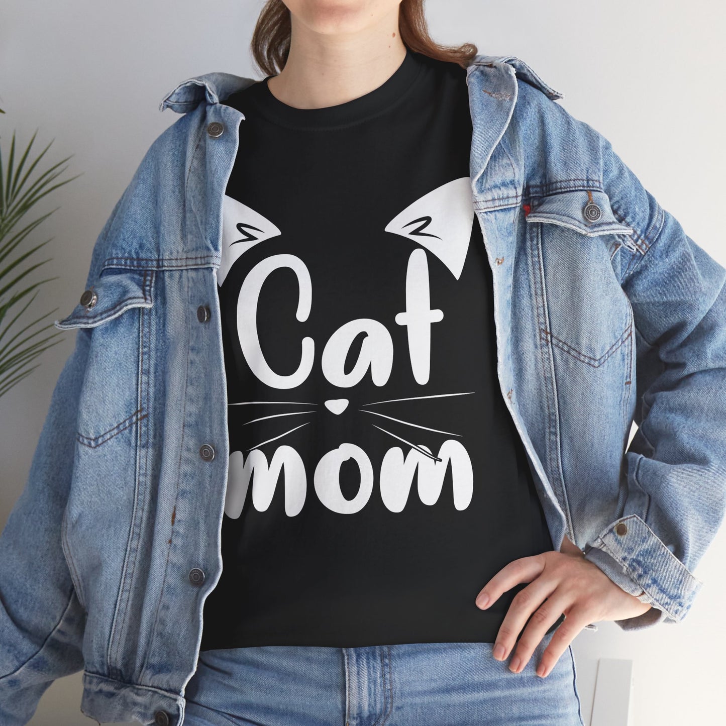 Cat Mom Shirt, Kitten Cat Lovers, Mother's Day Mommy Mama Gifts T-Shirt