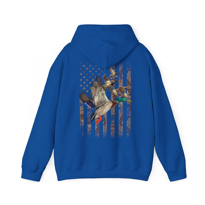 Duck Hunting Lovers Gift Hoodie, Duck Hunter American Flag Waterfowl Hunting Camouflage Men Pullover Hoodie