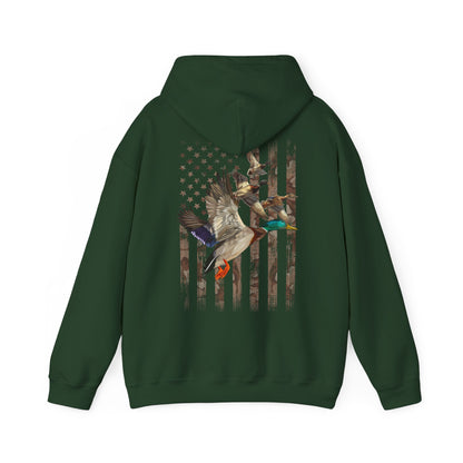 Duck Hunting Lovers Gift Hoodie, Duck Hunter American Flag Waterfowl Hunting Camouflage Men Pullover Hoodie