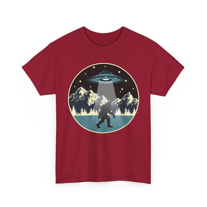 Bigfoot Shirt Bigfoot Abduction, Sasquatch Alien Space Lovers Gifts Shirt