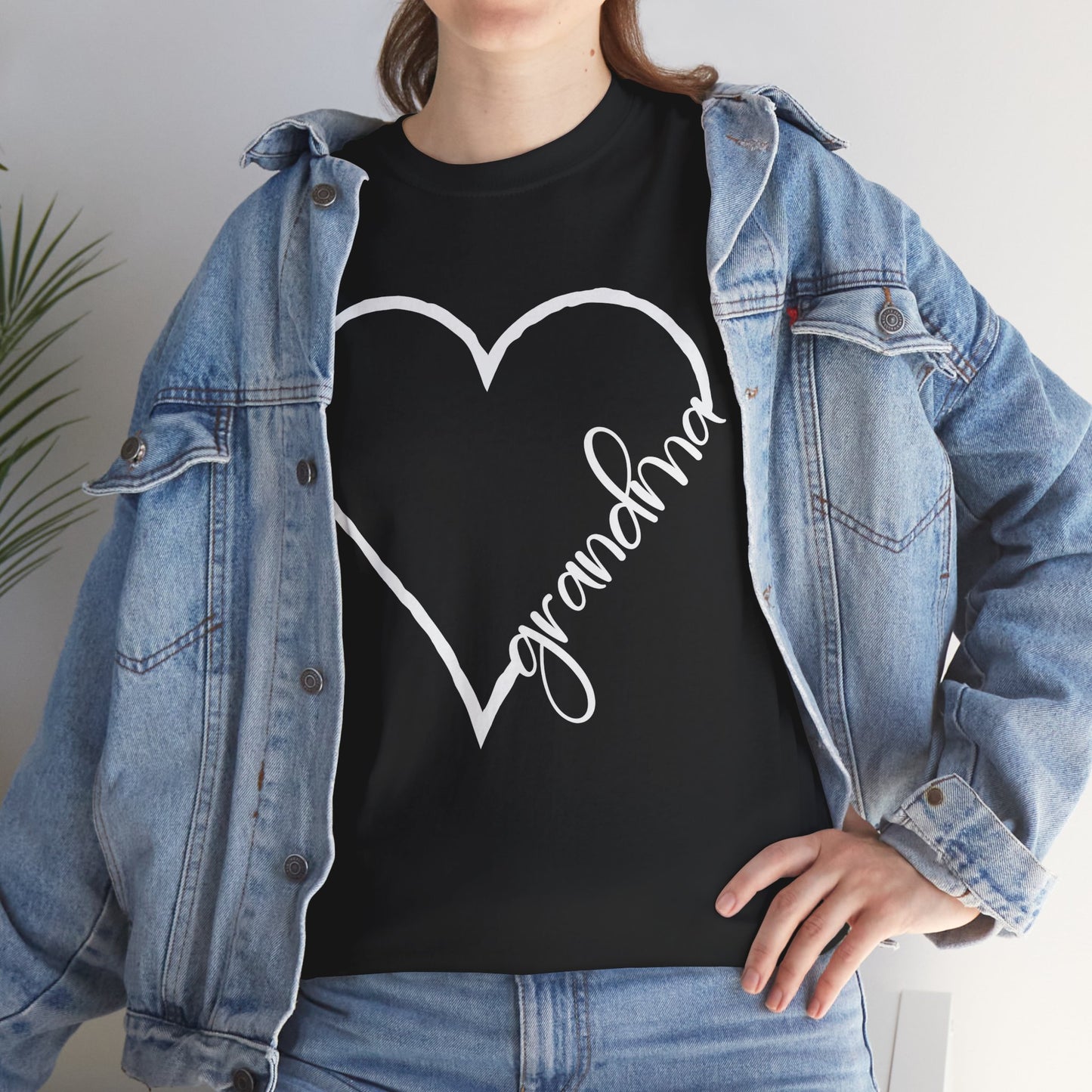 Grandma Shirt, Heart Grandmother, Gigi Mother's Day Granny Gifts T-Shirt